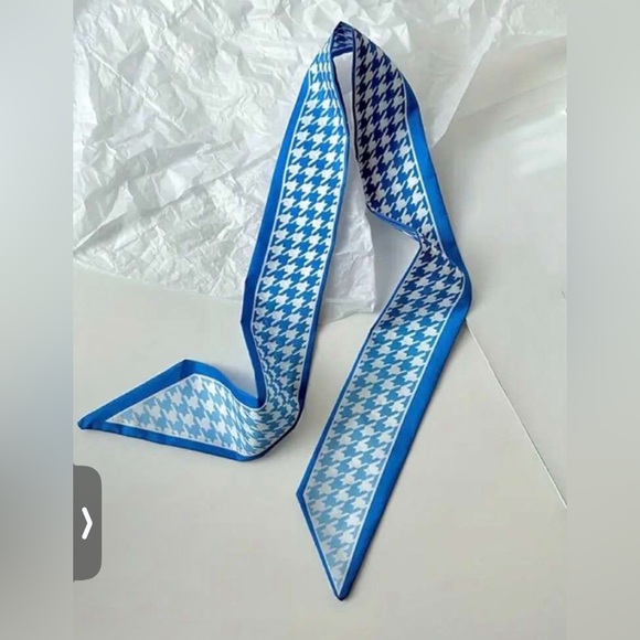 Blue Patterned 4 Scarves Set 34 - Picture 5 of 5